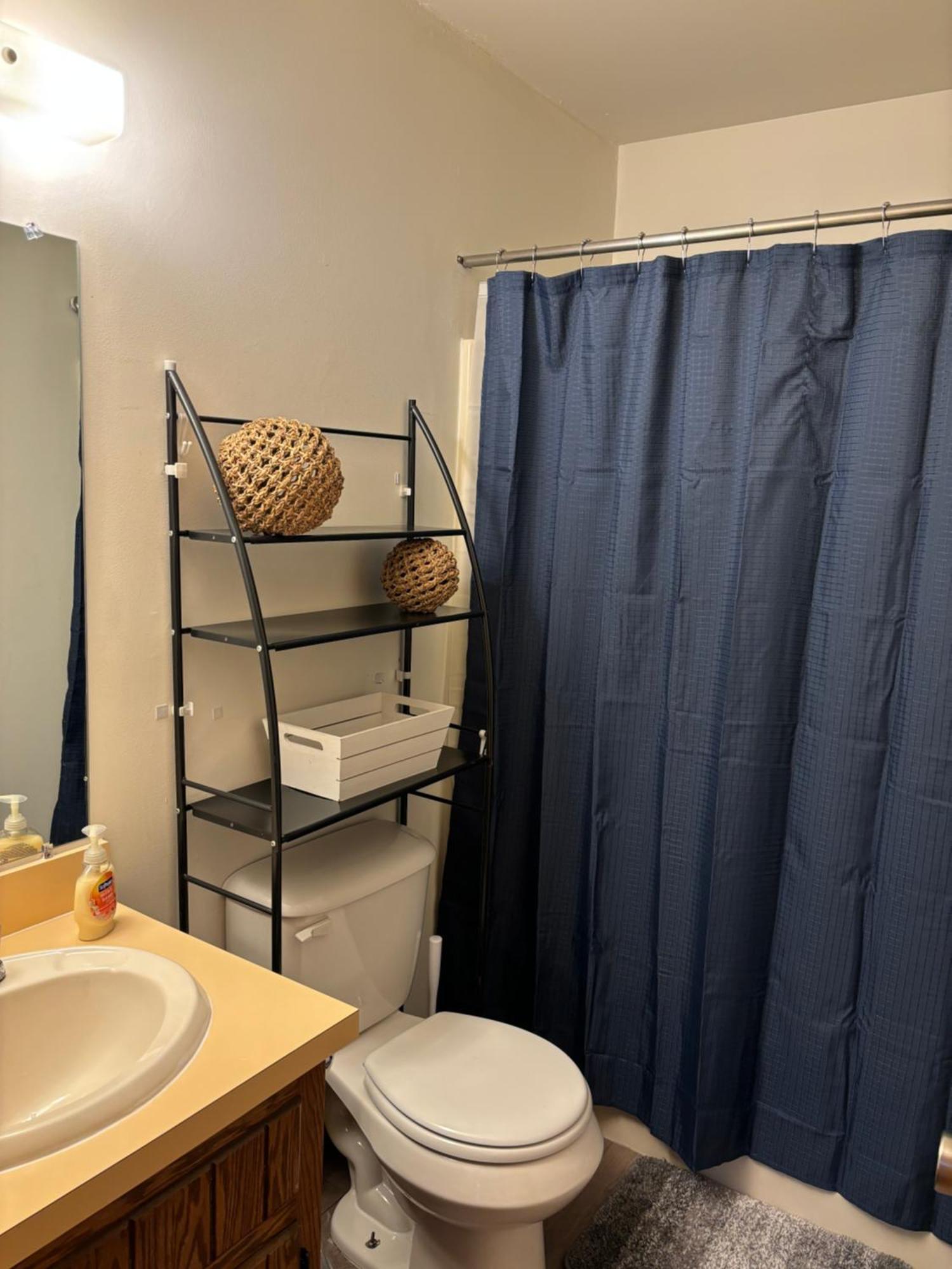 Ambiance - King Bed Cabin, Jetted-Tub & Fireplace Tobyhanna Экстерьер фото